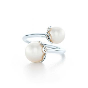 Emerald Fashion Ring